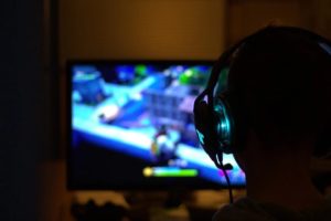 Lire la suite à propos de l’article Sur quels critères les gamers choisissent-ils leur PC ?