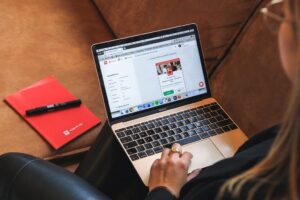 Lire la suite à propos de l’article Comment choisir un prestataire informatique fiable pour vos besoins &nbsp;?
