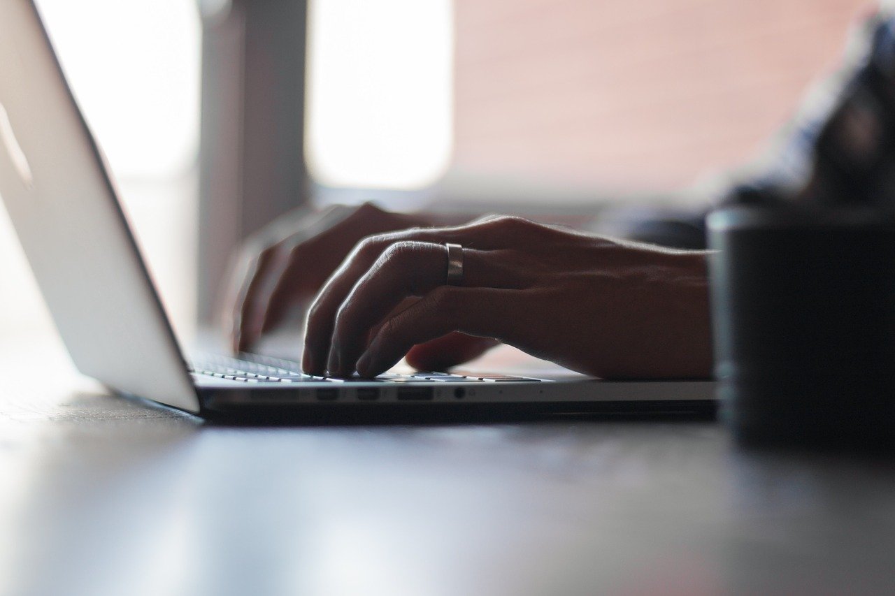 Transformez votre site grâce à un générateur intelligent de contenus